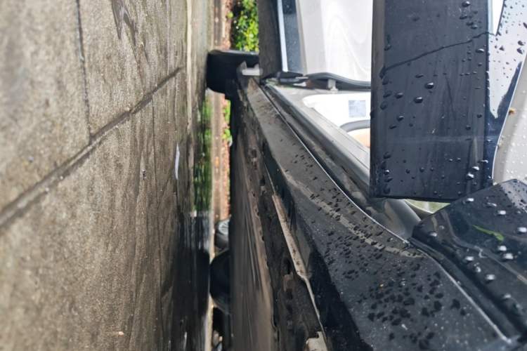 Used EXEED Star Era ET 2024 Extended-Range 240 Ultra All-Wheel Drive Right Side Sill