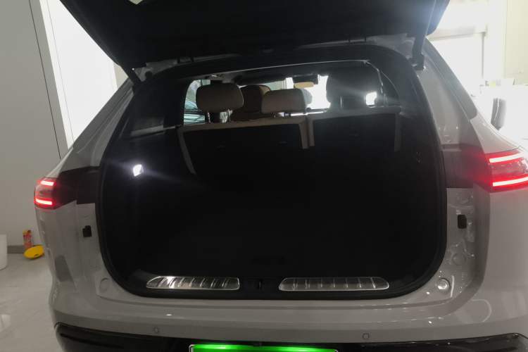Used EXEED Star Era ET 2024 Extended-Range 240 Ultra All-Wheel Drive Trunk