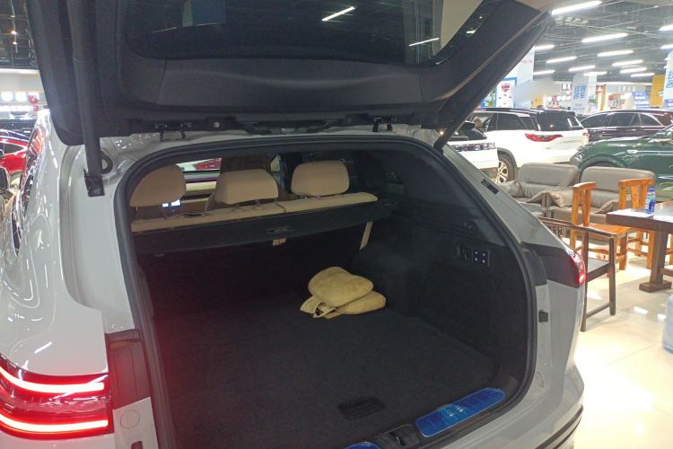 Used EXEED Star Era ET 2024 Extended-Range 240 Ultra All-Wheel Drive Trunk