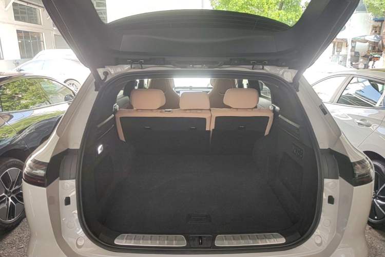 Used EXEED Star Era ET 2024 Extended-Range 240 Ultra All-Wheel Drive Trunk