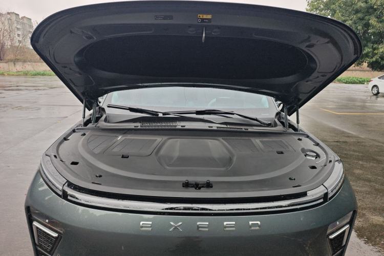 Used EXEED Star Era ET 2024 Range-Extended 240 Max All-Wheel Drive Engine Bay