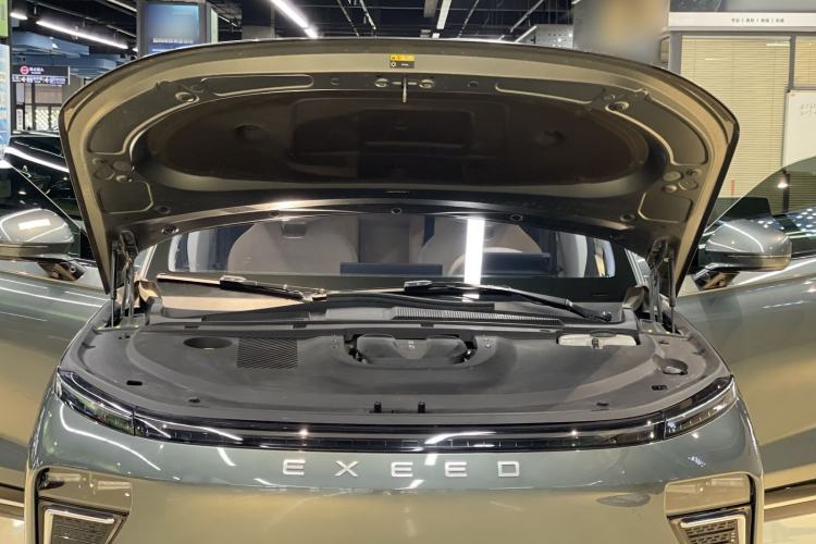 Used EXEED Star Era ET 2024 Range-Extended 200 Pro Engine Bay