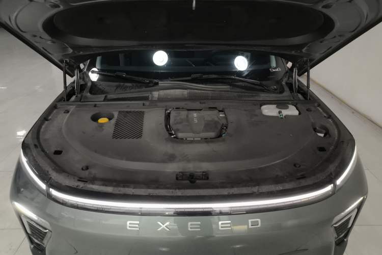 Used EXEED Star Era ET 2024 Range-Extended 200 Pro Engine Bay