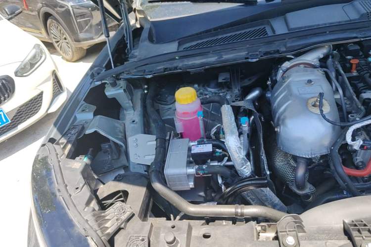 Used EXEED Star Era ET 2024 Range-Extended 200 Pro Engine Bay Right