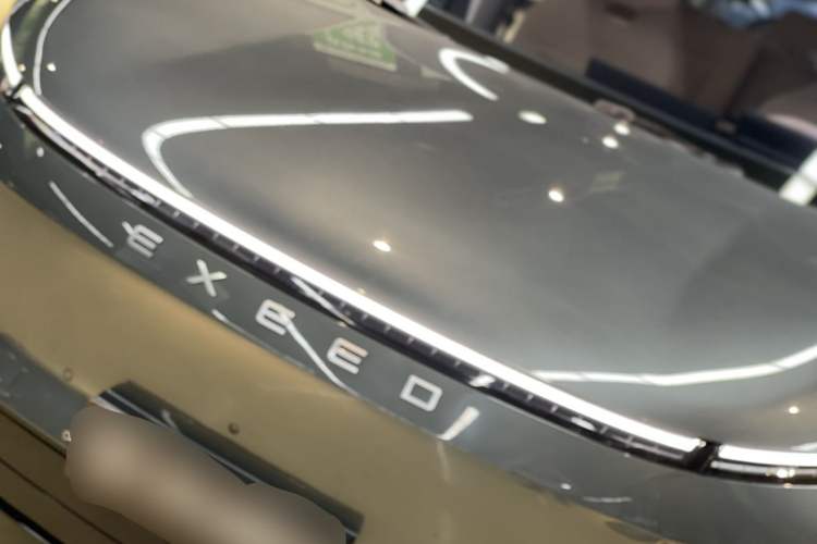 Used EXEED Star Era ET 2024 Range-Extended 200 Pro Exterior 8