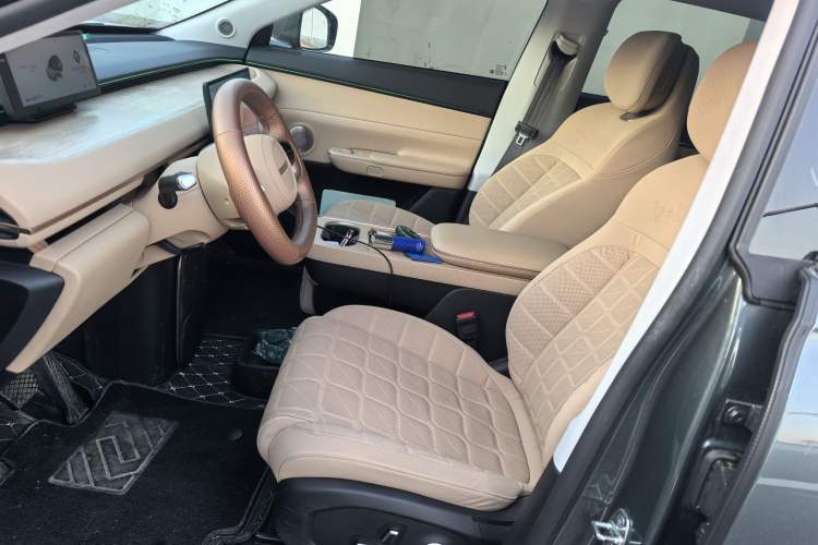 Used EXEED Star Era ET 2024 Range-Extended 200 Pro+ Interior 3