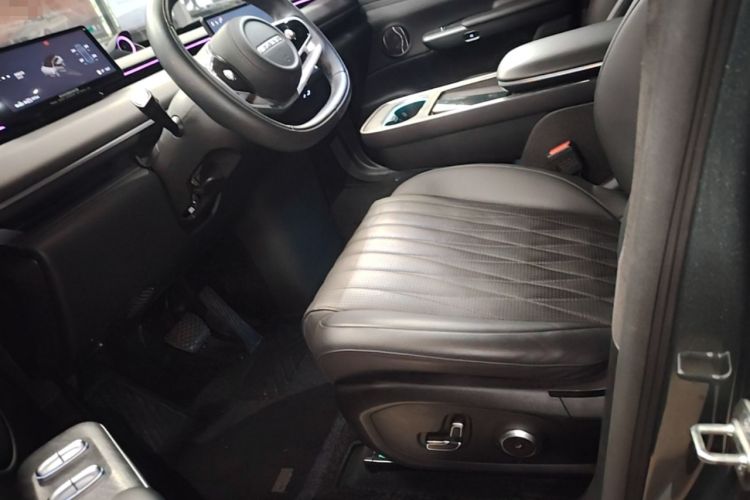 Used EXEED Star Era ET 2024 Extended-Range 240 Ultra All-Wheel Drive Left Front Seat