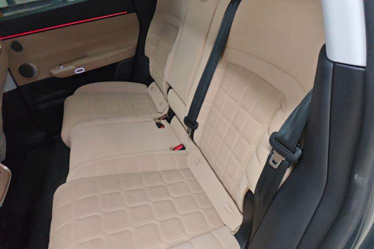 Used EXEED Star Era ET 2024 Range-Extended 200 Pro Left Rear Seat