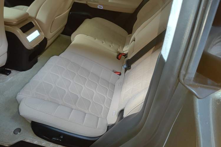 Used EXEED Star Era ET 2024 All-Electric 655 Ultra Left Rear Seat