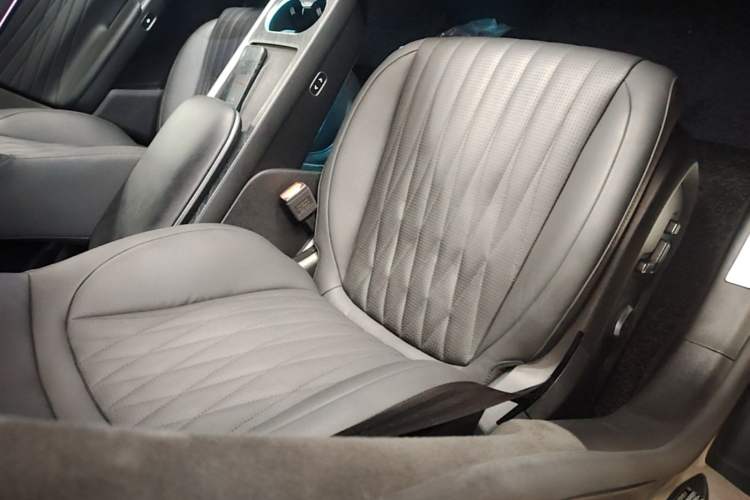Used EXEED Star Era ET 2024 Extended-Range 240 Ultra All-Wheel Drive Right Front Seat