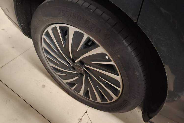 Used EXEED Star Era ET 2024 Extended-Range 240 Ultra All-Wheel Drive Right Rear Wheel Hub
