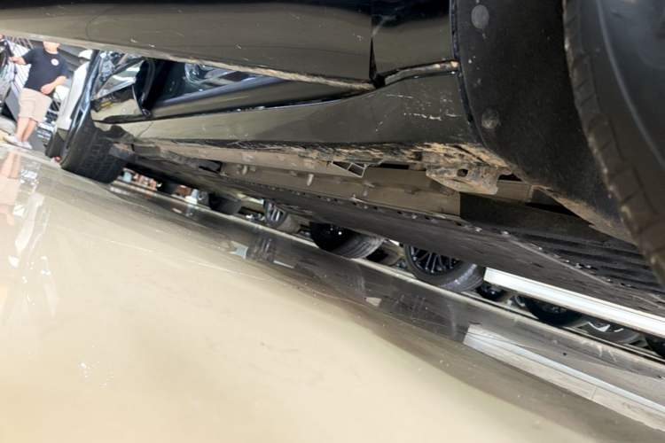 Used EXEED Star Era ET 2024 Range-Extended 200 Pro Right Side Sill