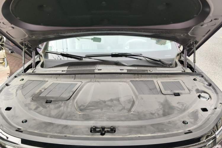 Used EXEED Star Era ET 2024 Extended-Range 240 Ultra All-Wheel Drive Engine Bay