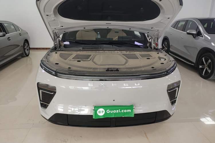 Used EXEED Star Era ET 2024 Extended-Range 240 Ultra All-Wheel Drive Engine Bay