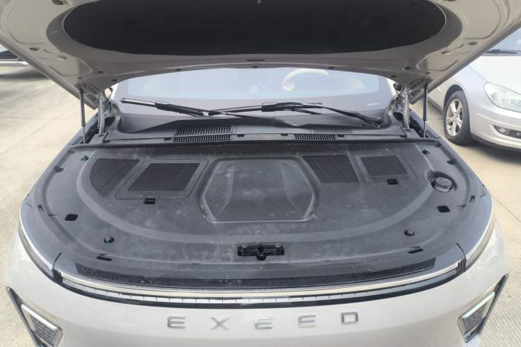 Used EXEED Star Era ET 2024 Extended-Range 240 Ultra All-Wheel Drive Engine Bay