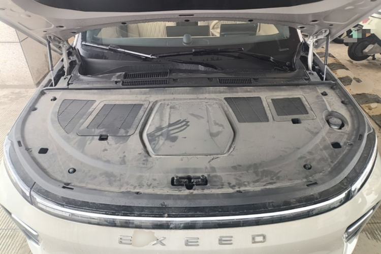 Used EXEED Star Era ET 2024 Extended-Range 240 Ultra All-Wheel Drive Engine Bay