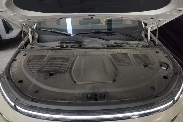 Used EXEED Star Era ET 2024 Extended-Range 240 Ultra All-Wheel Drive Engine Bay