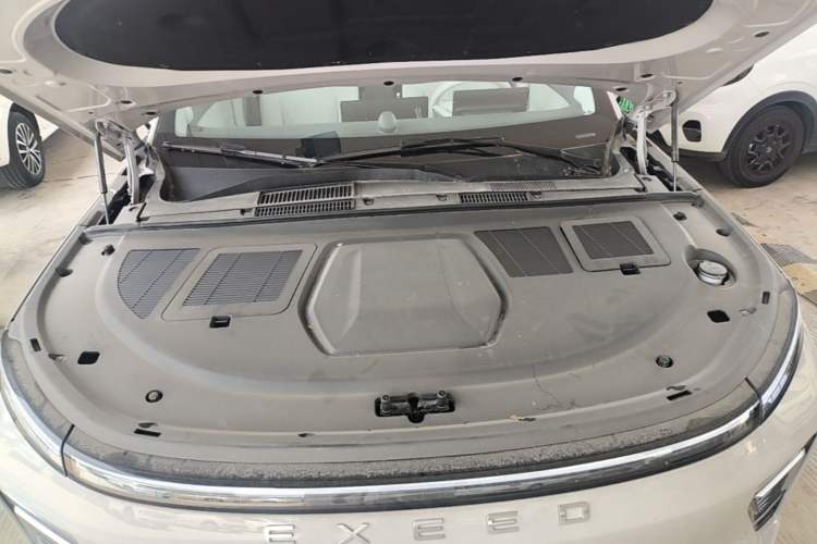 Used EXEED Star Era ET 2024 Extended-Range 240 Ultra All-Wheel Drive Engine Bay
