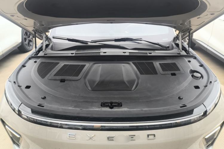 Used EXEED Star Era ET 2024 Extended-Range 240 Ultra All-Wheel Drive Engine Bay