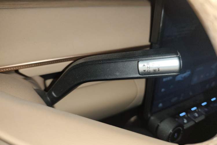 Used EXEED Star Era ET 2024 Range-Extended 200 Pro Gear Lever