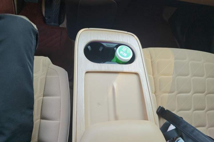 Used EXEED Star Era ET 2024 Range-Extended 200 Pro Gear Lever
