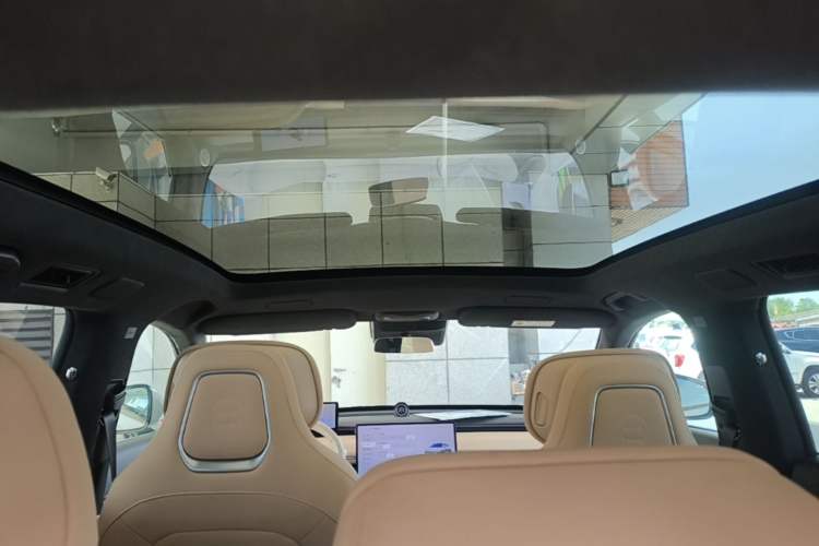 Used EXEED Star Era ET 2024 Extended-Range 240 Ultra All-Wheel Drive Headliner