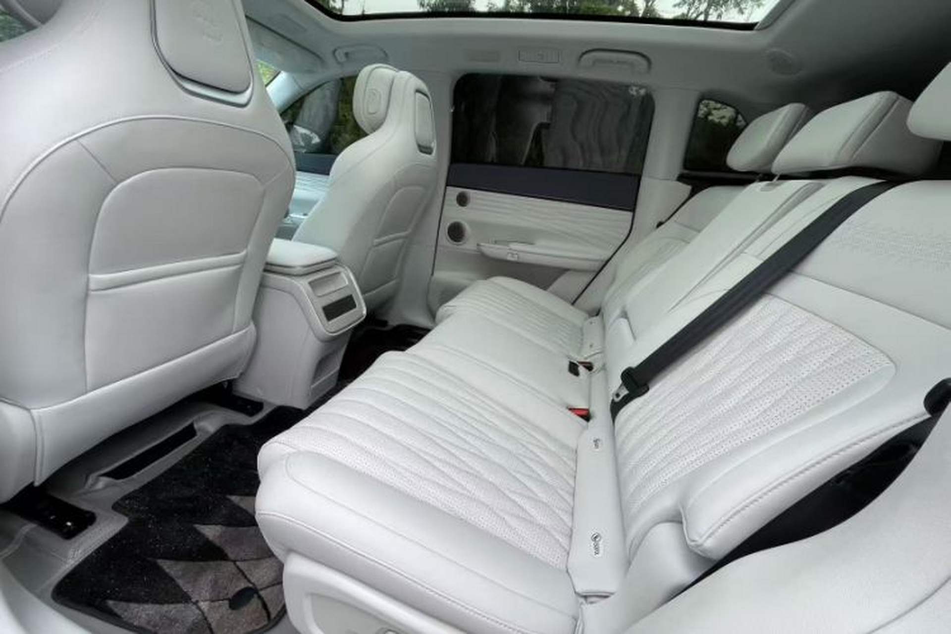 Used EXEED Star Era ET 2024 Range-Extended 240 Max All-Wheel Drive Interior 1