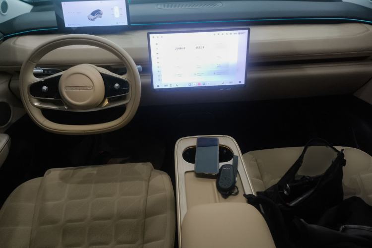 Used EXEED Star Era ET 2024 Range-Extended 200 Pro Interior 2