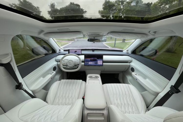 Used EXEED Star Era ET 2024 Range-Extended 240 Max All-Wheel Drive Interior 3