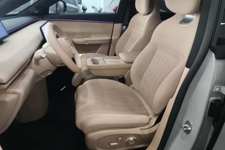 Used EXEED Star Era ET 2024 Extended-Range 240 Ultra All-Wheel Drive Left Front Seat
