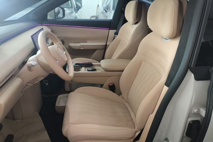 Used EXEED Star Era ET 2024 Extended-Range 240 Ultra All-Wheel Drive Left Front Seat