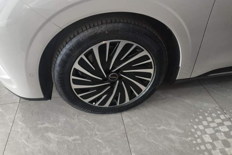 Used EXEED Star Era ET 2024 Extended-Range 240 Ultra All-Wheel Drive Left Front Wheel Hub