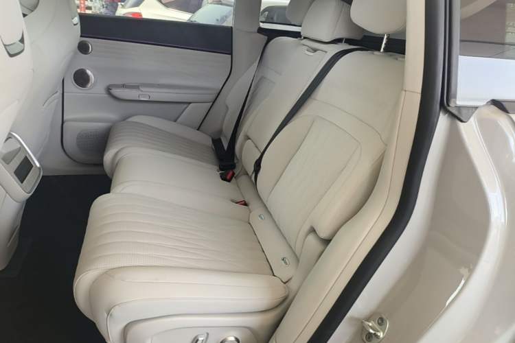 Used EXEED Star Era ET 2024 Extended-Range 240 Ultra All-Wheel Drive Left Rear Seat