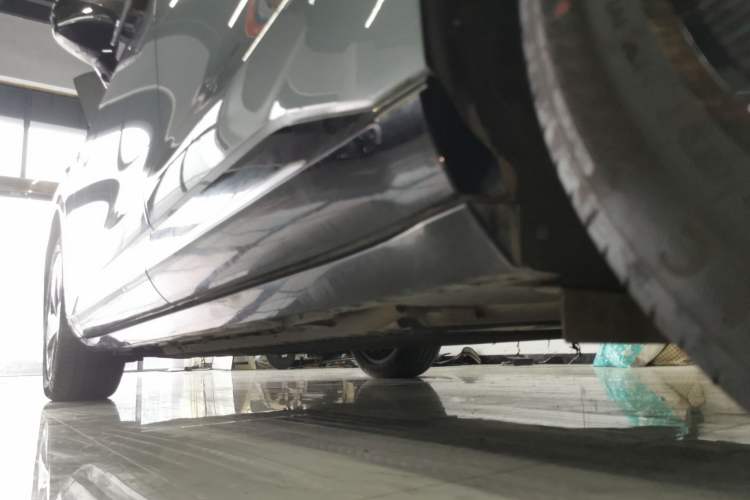Used EXEED Star Era ET 2024 Range-Extended 200 Pro Left Side Sill