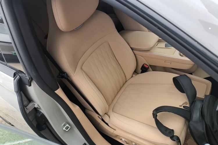Used EXEED Star Era ET 2024 Extended-Range 240 Ultra All-Wheel Drive Right Front Seat