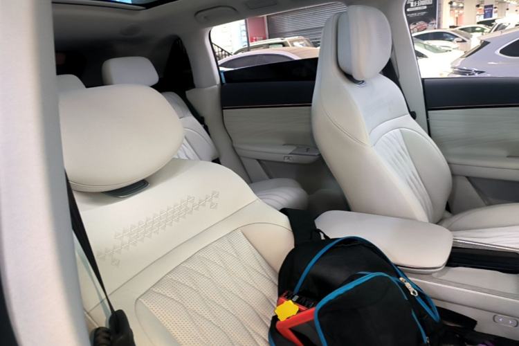 Used EXEED Star Era ET 2024 Range-Extended 240 Max All-Wheel Drive Right Front Seat