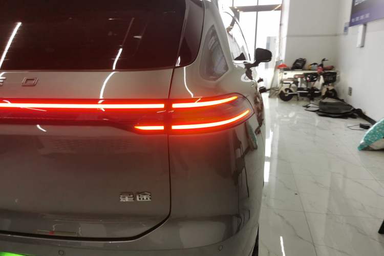 Used EXEED Star Era ET 2024 Range-Extended 200 Pro Right Rear Taillight