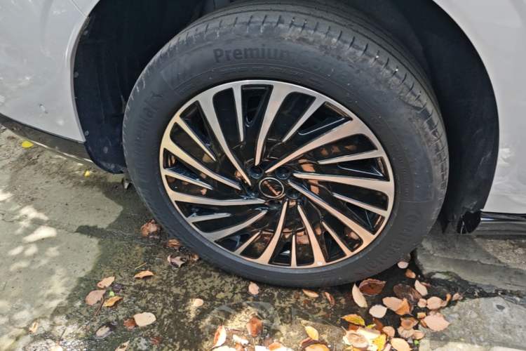 Used EXEED Star Era ET 2024 Extended-Range 240 Ultra All-Wheel Drive Right Rear Wheel Hub