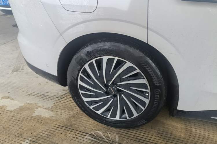 Used EXEED Star Era ET 2024 Extended-Range 240 Ultra All-Wheel Drive Right Rear Wheel Hub