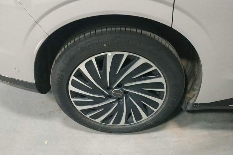 Used EXEED Star Era ET 2024 Extended-Range 240 Ultra All-Wheel Drive Right Rear Wheel Hub