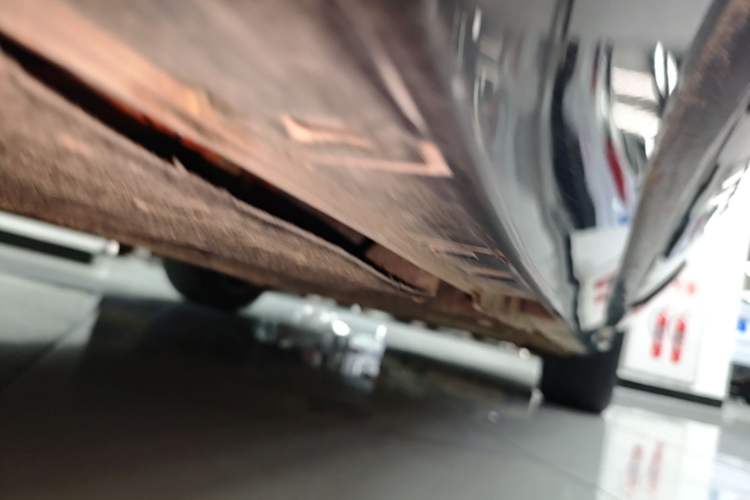 Used EXEED Star Era ET 2024 Extended-Range 240 Ultra All-Wheel Drive Right Side Sill