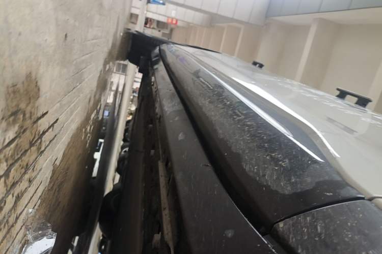 Used EXEED Star Era ET 2024 Extended-Range 240 Ultra All-Wheel Drive Right Side Sill