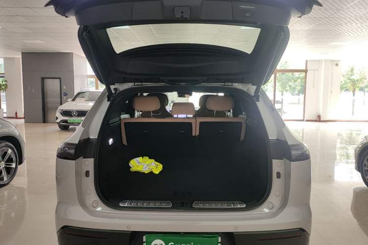 Used EXEED Star Era ET 2024 Extended-Range 240 Ultra All-Wheel Drive Trunk