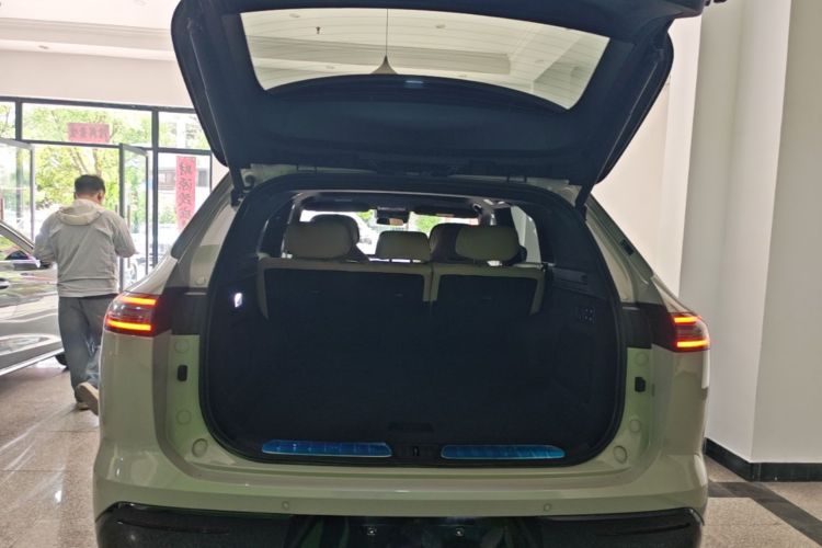 Used EXEED Star Era ET 2024 Extended-Range 240 Ultra All-Wheel Drive Trunk
