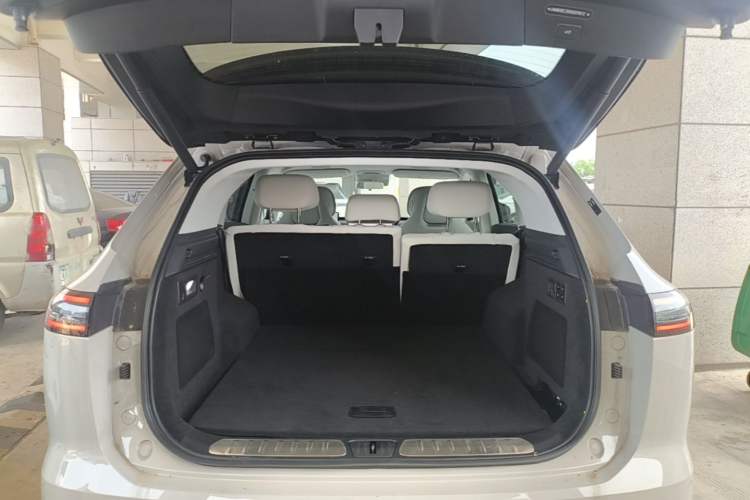 Used EXEED Star Era ET 2024 Extended-Range 240 Ultra All-Wheel Drive Trunk