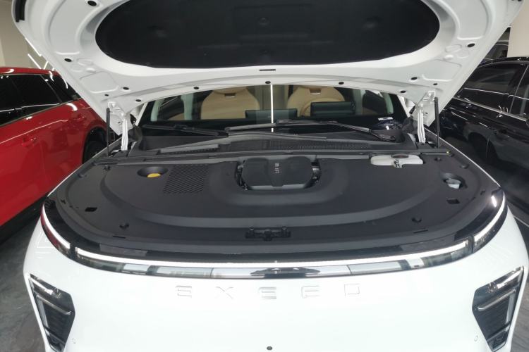 Used EXEED Star Era ET 2024 Range-Extended 200 Pro+ Engine Bay