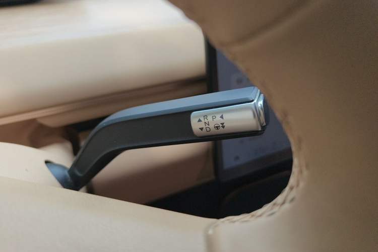 Used EXEED Star Era ET 2024 Pure Electric 625 Pro Urban Intelligent Driving Edition Gear Lever