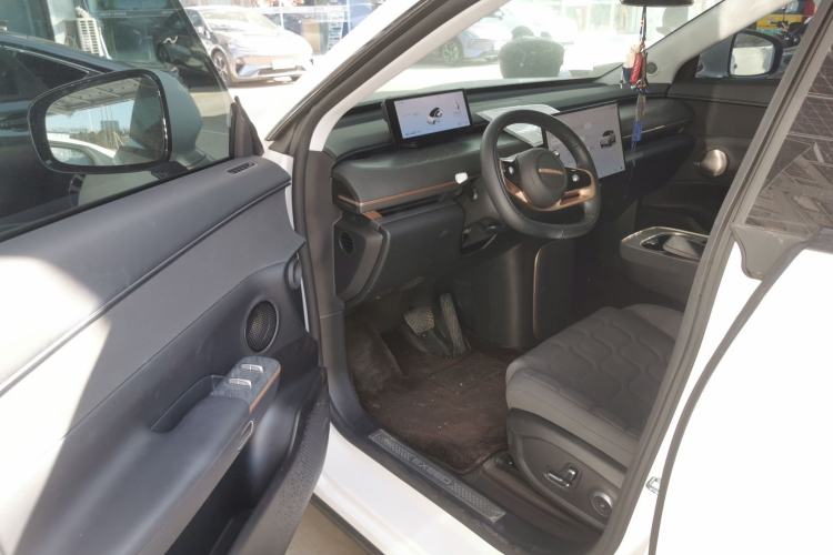 Used EXEED Star Era ET 2024 Range-Extended 200 Pro Interior 3