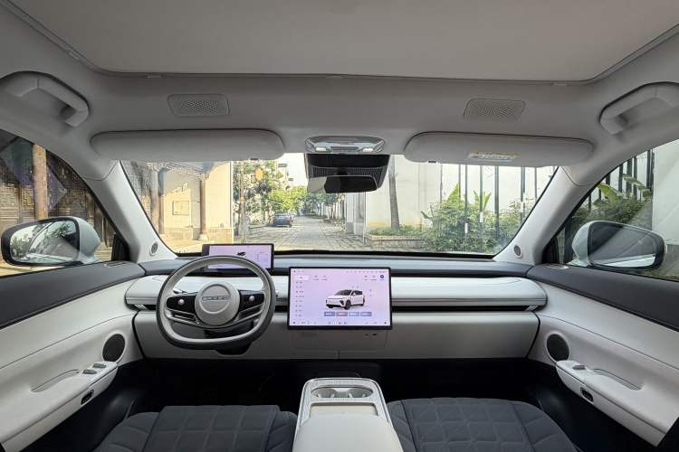Used EXEED Star Era ET 2024 Range-Extended 200 Pro+ Interior 4