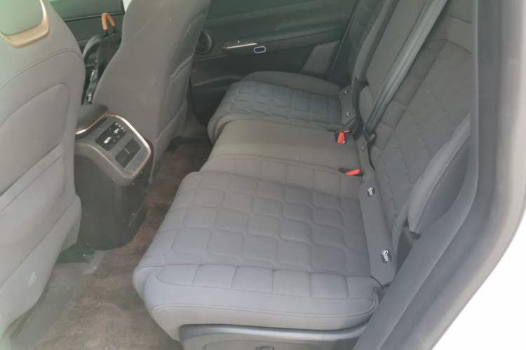 Used EXEED Star Era ET 2024 Range-Extended 200 Pro Interior 4